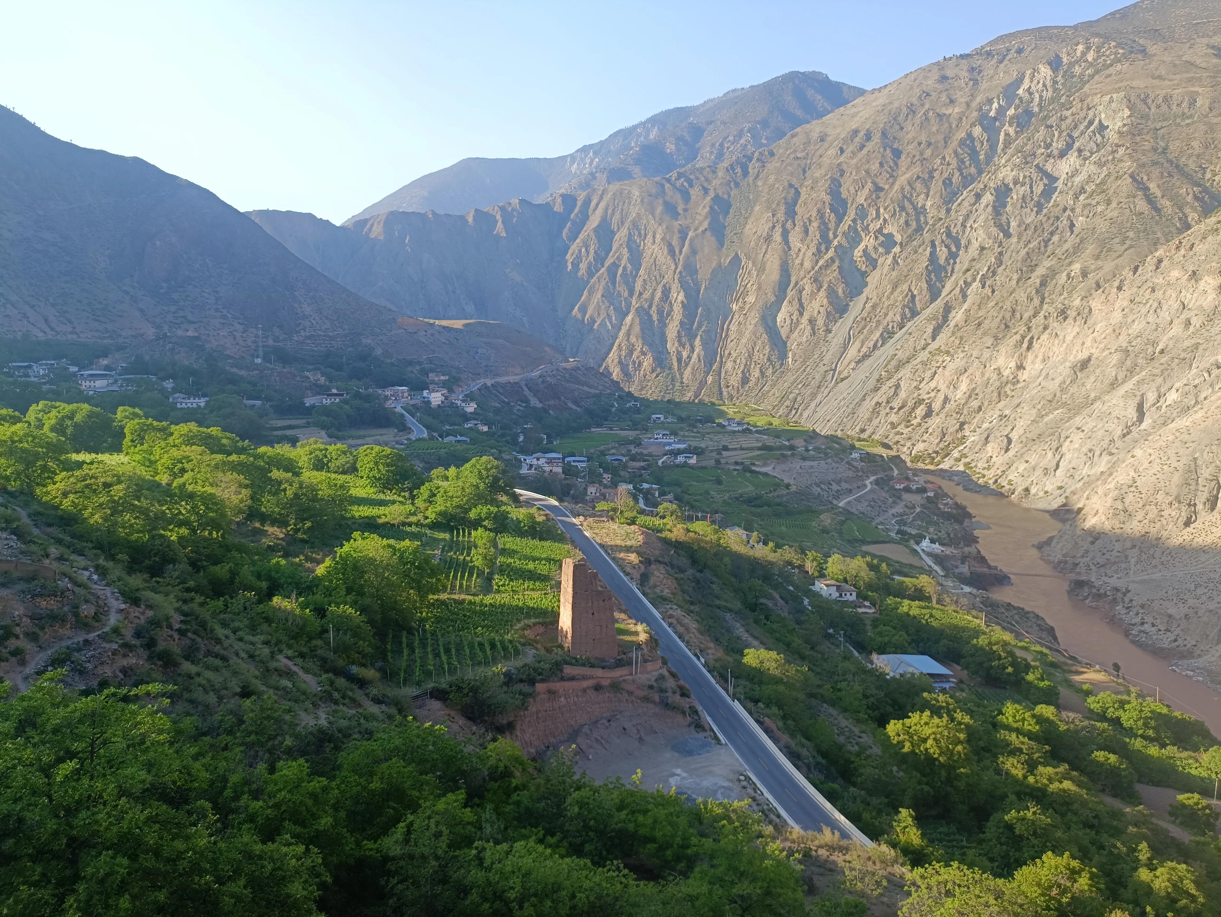 云南旅游10天自由行攻略,来一趟说走就走的云南之旅