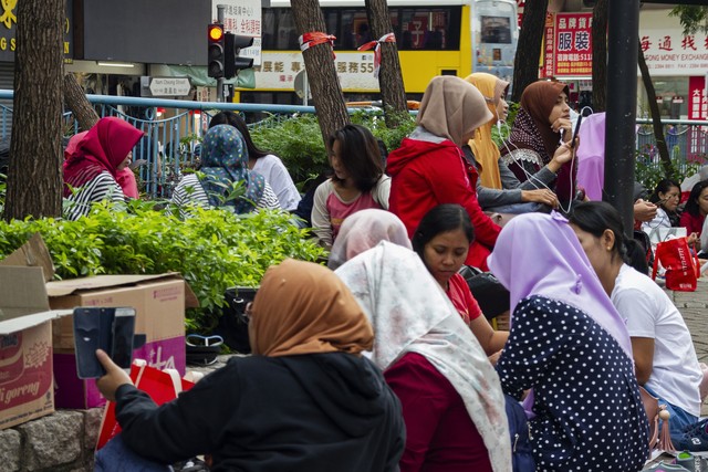 产业升级失败的后果,全球菲律宾女佣成为代价