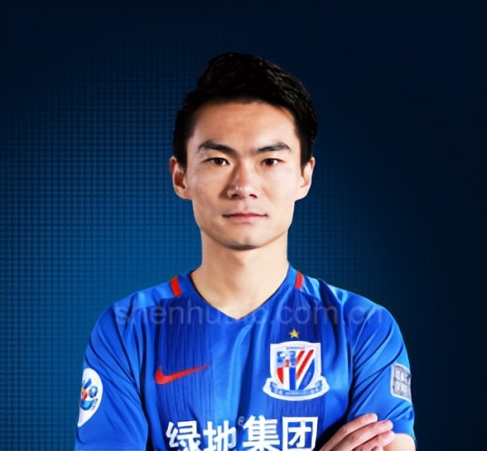 中国男足主教练李铁近况,男足原主教练李铁案开庭