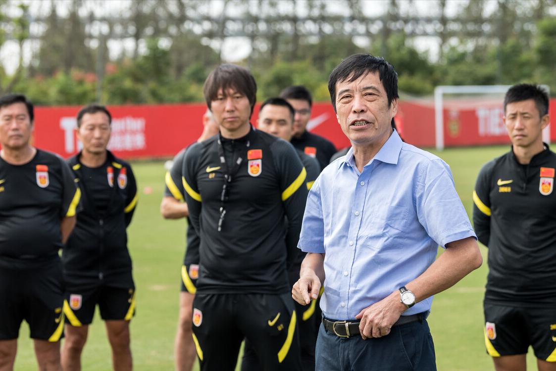 克林斯曼谈德国球员,克林斯曼2005年谈中国队世界杯