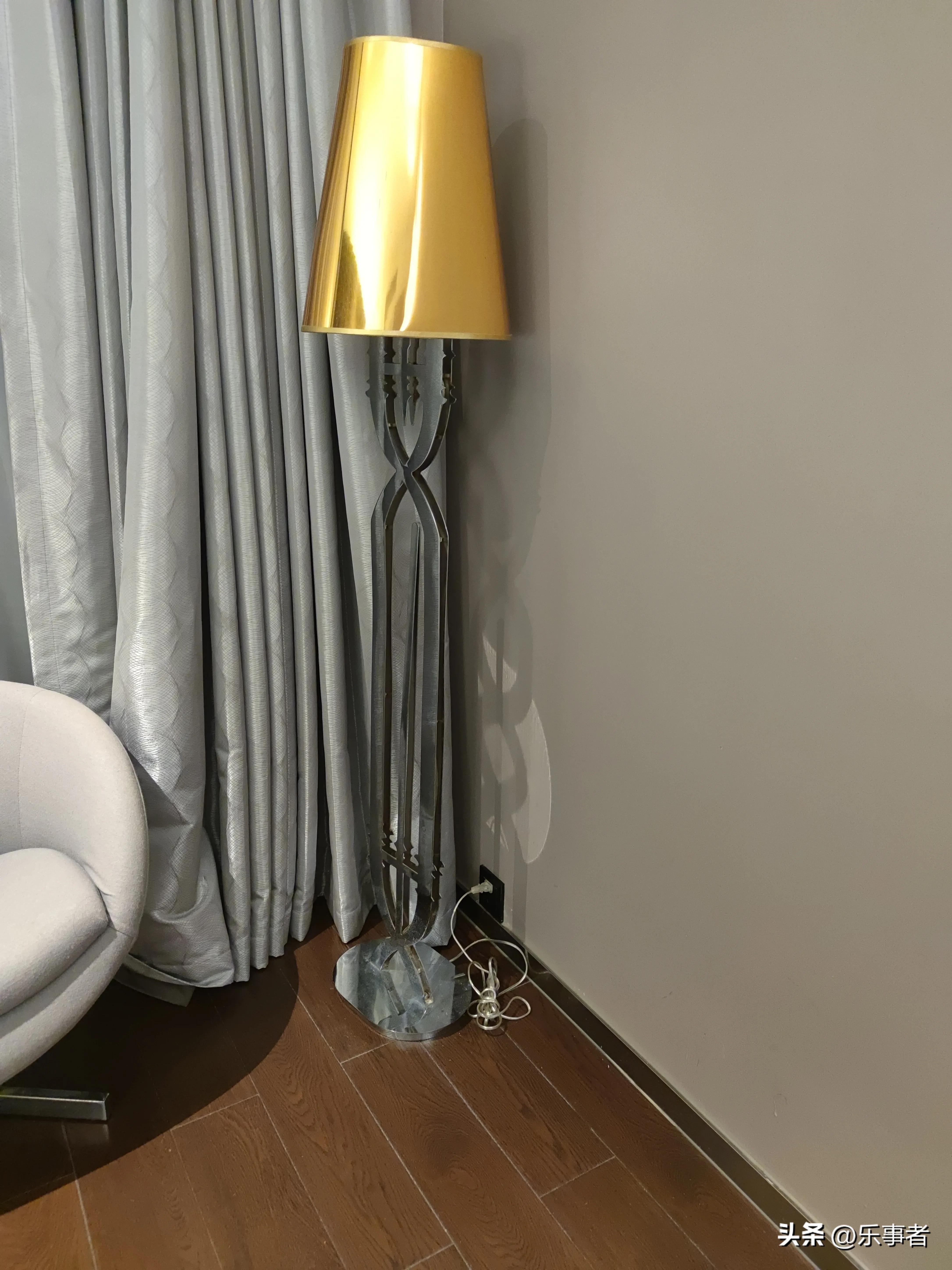 住酒店怎么防偷拍,外出住酒店防窥方法