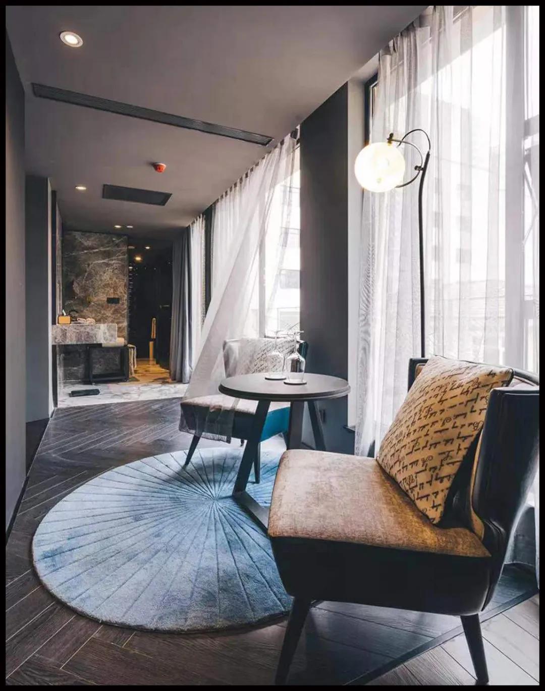 魔都“戏精”酒店，睡进莎士比亚的笔下看沉浸式神剧SleepNoMore