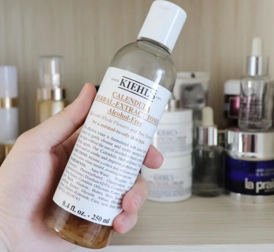 推荐一款性价比高的精华水,适合夏天白天用的精华排行榜