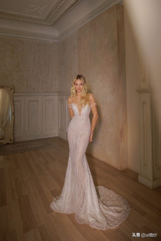julievino高级定制礼服,julievino2018婚纱秀