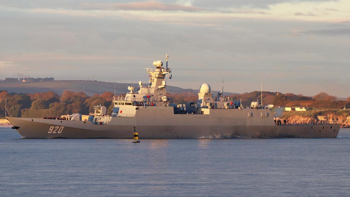 首舰正式交付！阿尔及利亚海军大手笔，真一口气买了6艘中国战舰