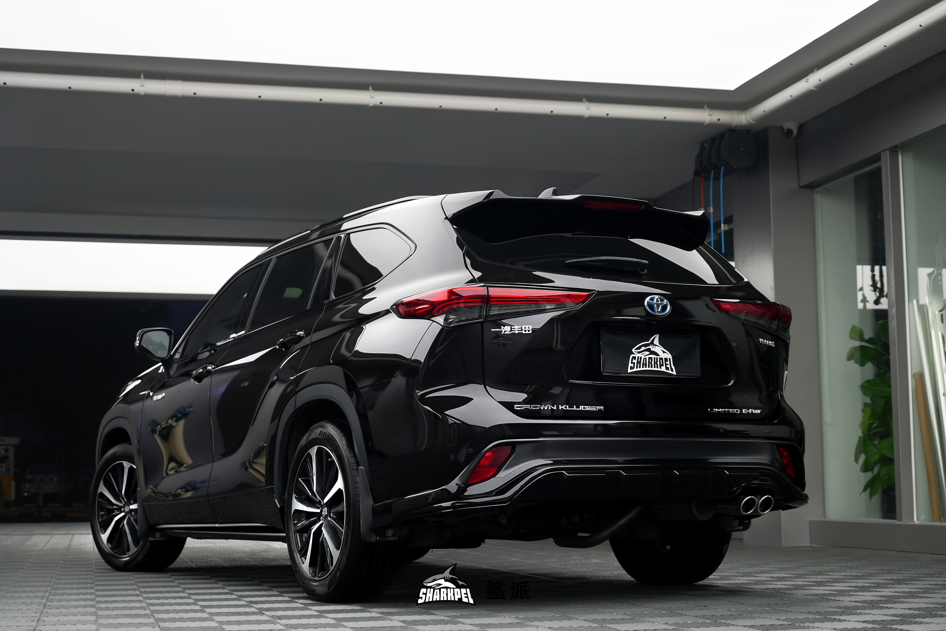 阳泉皇冠陆放隐形车衣,皇冠陆放隐形车衣