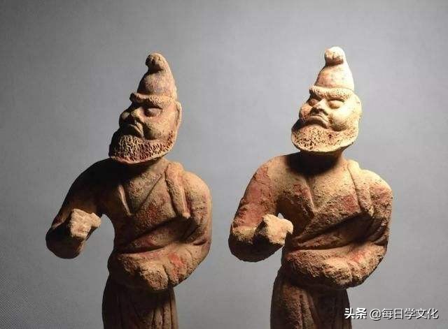 丹凤眼和眯眯眼的区别男士,眯眯眼和丹凤眼有什么区别吗