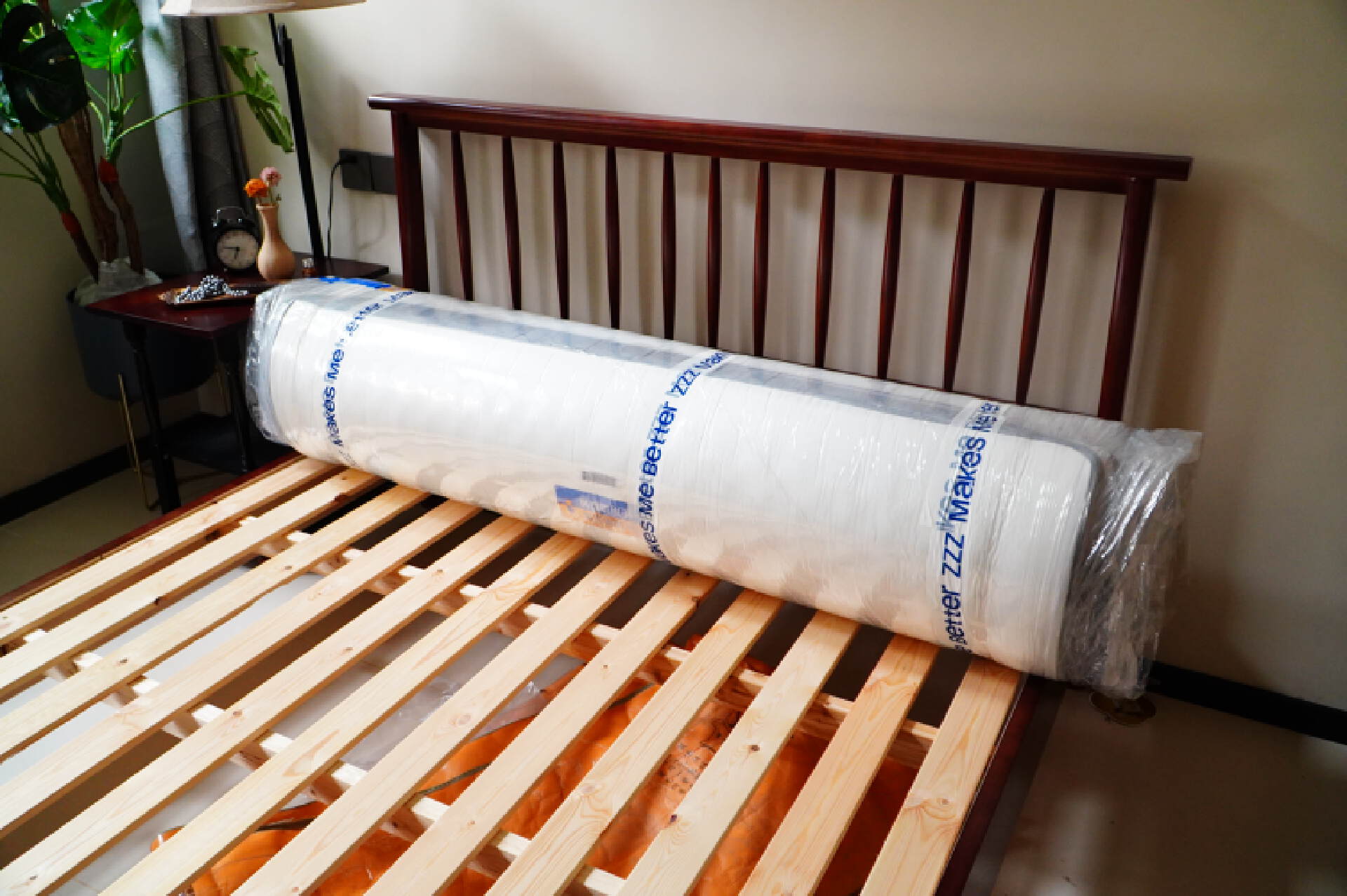 简约卧室要买什么床垫,别墅选择什么床垫