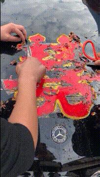 老婆包里发现的卡,老婆包里发现了啥