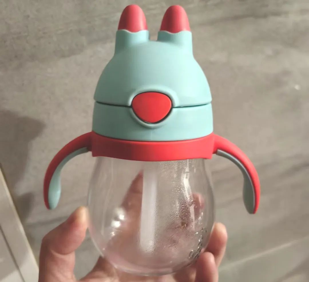 奶瓶推荐6个月以上喝水杯,6个月宝宝学饮奶瓶测评前十名