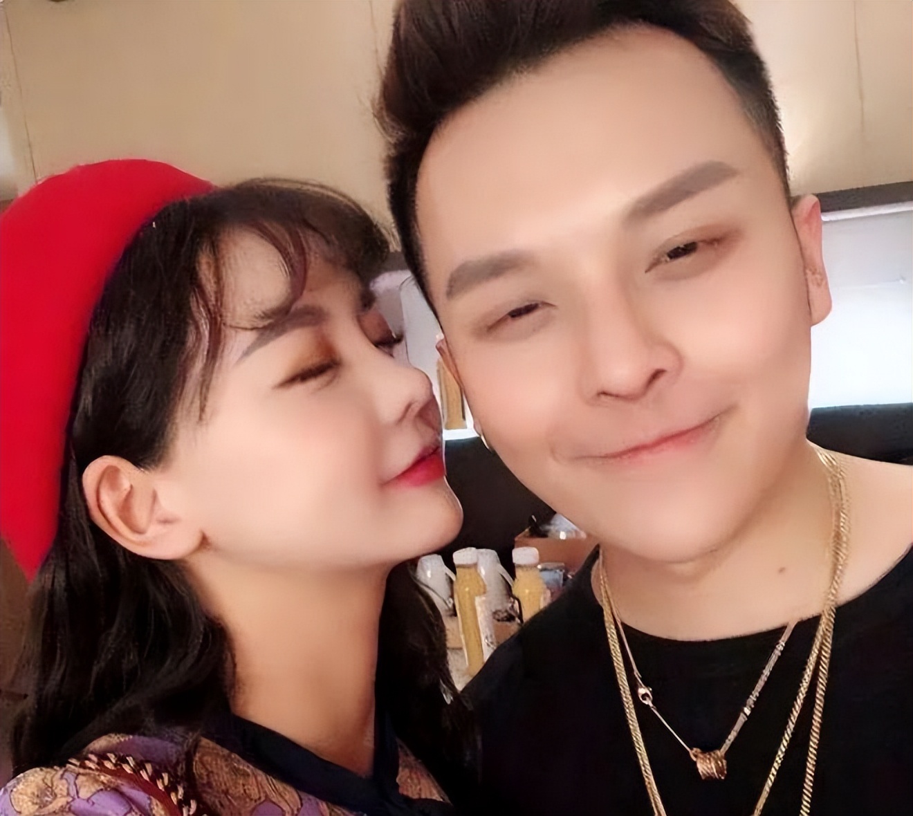 网红韩安冉四次结婚时间,网红韩安冉自曝将结婚