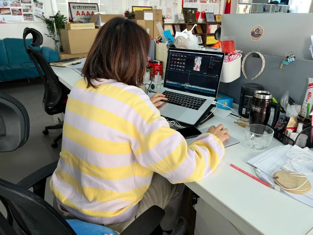 媒体“网事”｜观里讯息一“网”俱全，邻里似亲“站”内相见