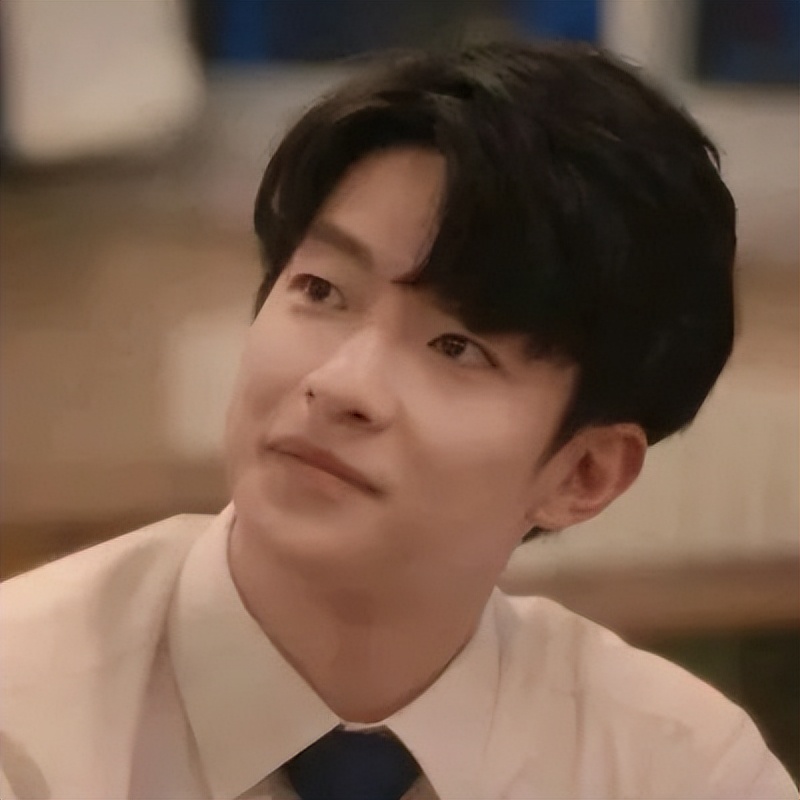 低落情侣头像,真人情侣头像背对着往前走