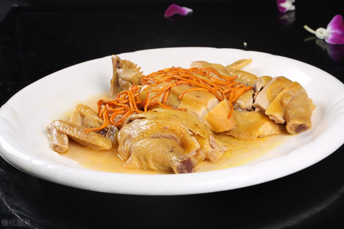 探索中国的美食文化与特色菜肴,探索古代酒文化畅享美酒佳肴