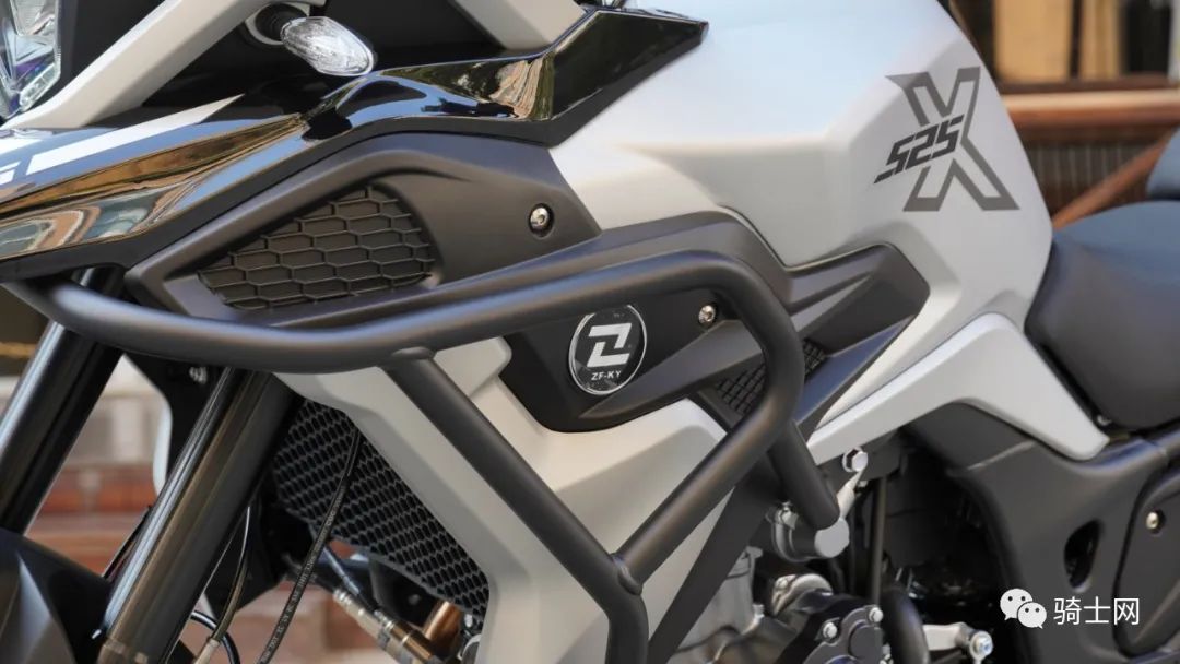 凯越500x和525x有什么区别,恒舰大海道500x和凯越525x哪个好