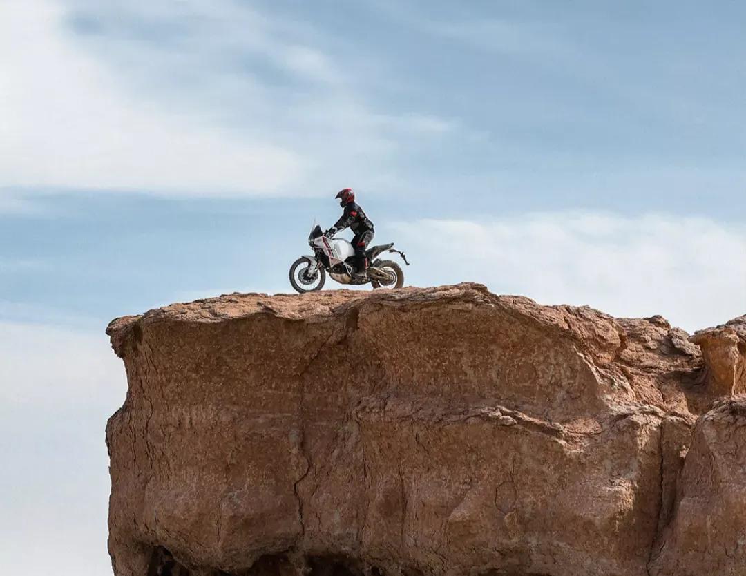 杜卡迪desertx概念版,ktm790adv和杜卡迪desertx