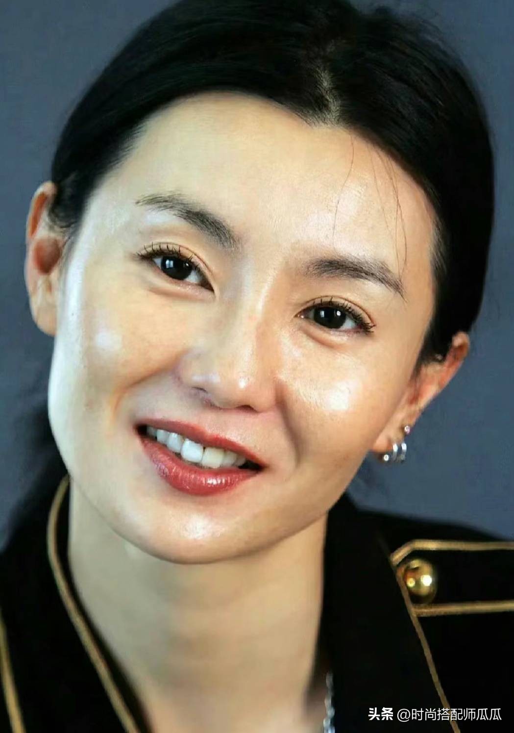 高颧骨的女人为何越来越多,高颧骨长脸女生化妆为什么显老