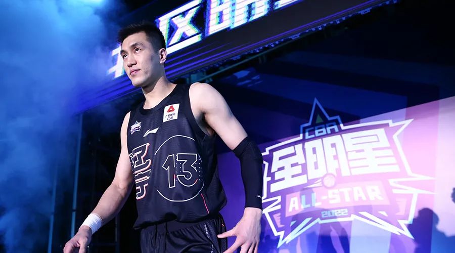 辽宁39分大胜深圳,辽宁42分惨败复仇