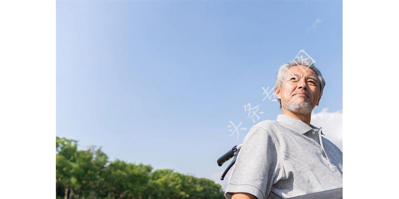 女子怀孕8个月被赶出家门,怀孕七个月被赶出家门