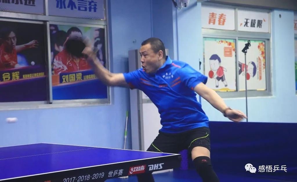 业余乒乓球横拍哪种打法容易入手,业余乒乓球实战讲解与分析