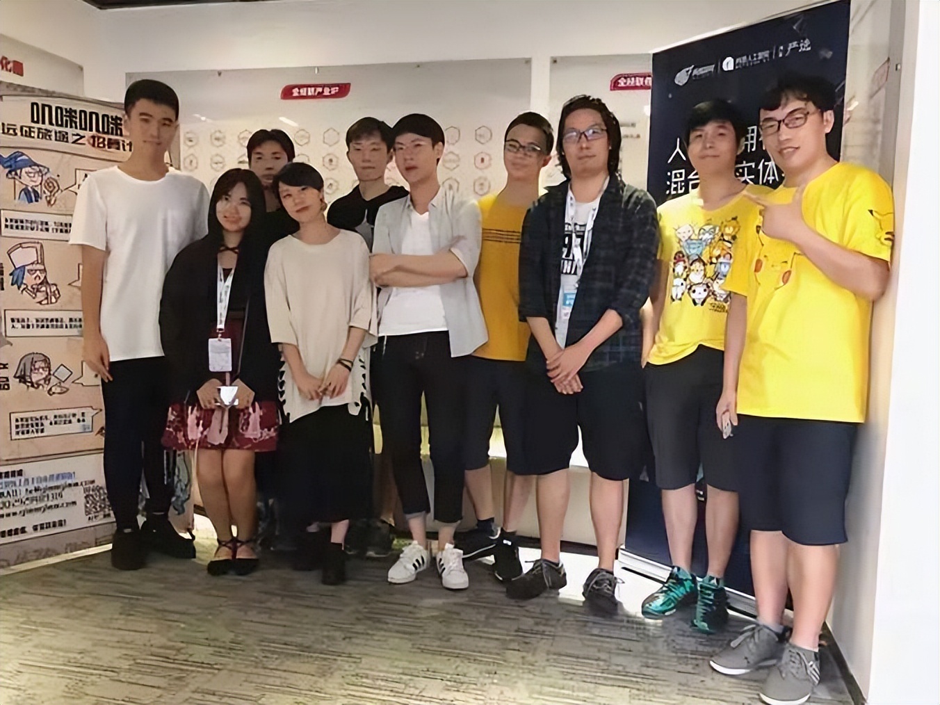 还50万债务小游戏,卖得非常好的独立游戏