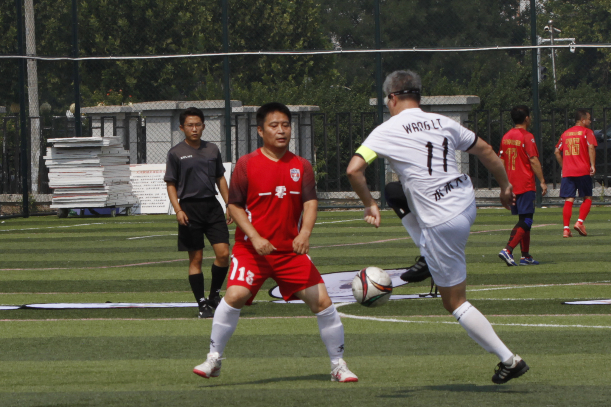 精彩足球不停步,足球要从孩子成长关键期抓起