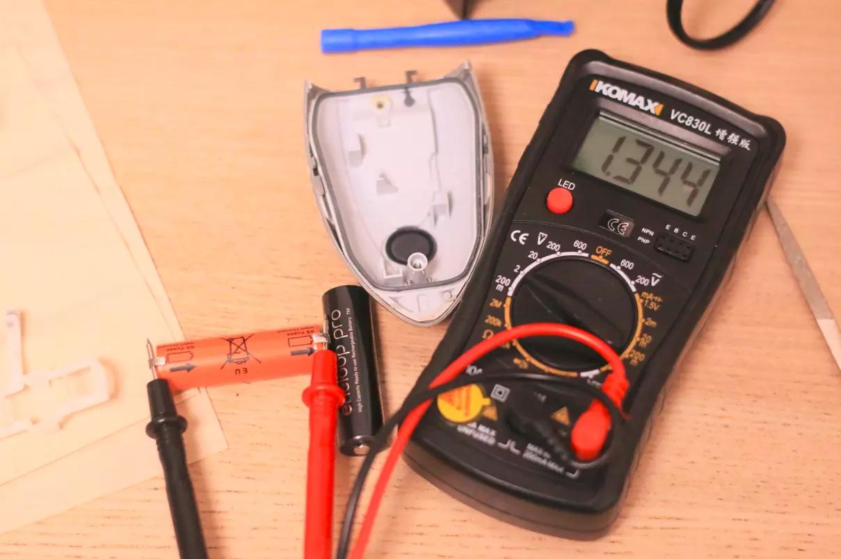 飞利浦剃须刀hq6070充电要充多久,飞利浦hq6070剃须刀怎样拆装视频