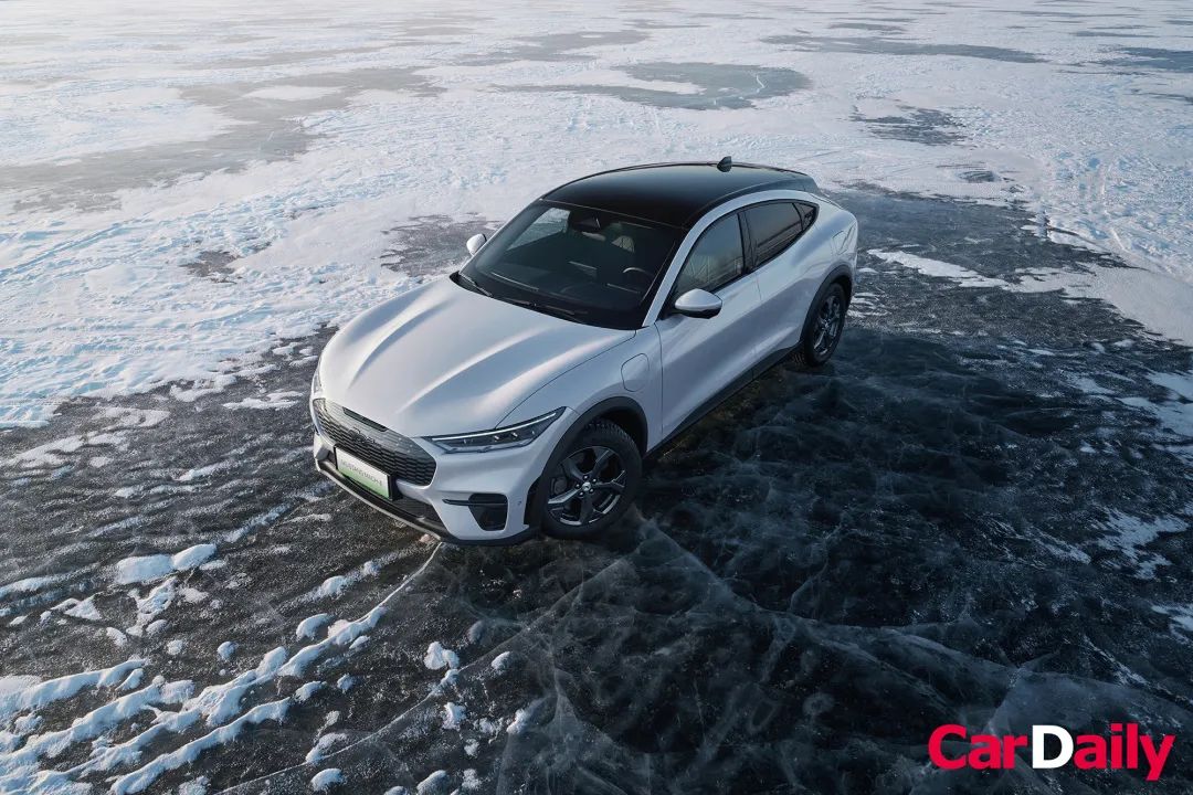 怎么在冰雪路面骑摩托,怎么在冰雪路面漂移