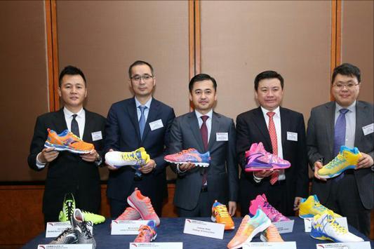 耐克阿迪中国销售额,耐克阿迪依旧火爆