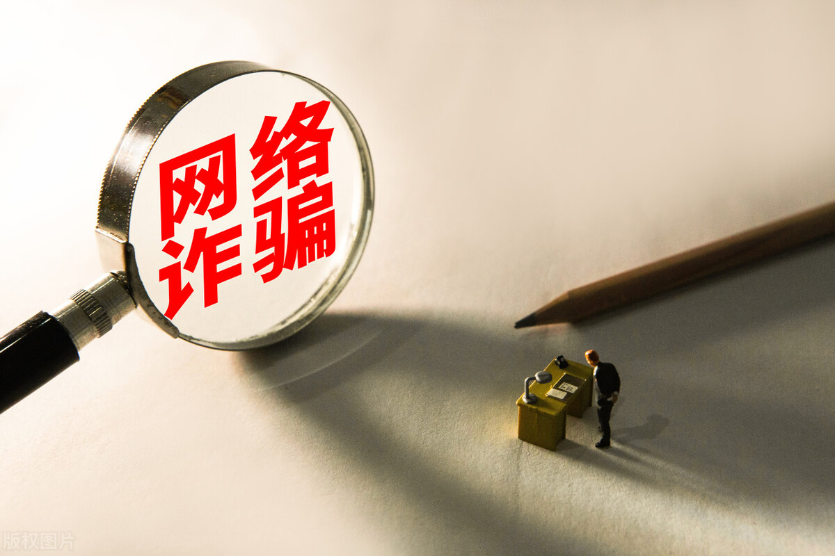 在银行工作人员怎么开通手机银行,银行为什么叫你办手机银行业务