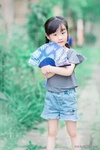 离婚后孩子怎么办理身份证,离婚后孩子怎么办的说说