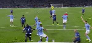 张近东欧冠比赛,张近东负债