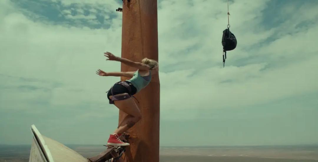 电影坠落里面的bug,电影坠落里面让人细思极恐的问题