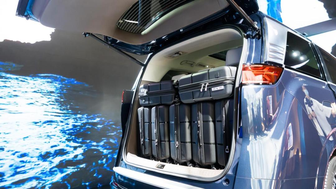 国产汽车比亚迪mpv腾势,国产mpv排行榜前十名腾势