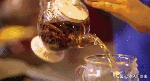 好吃又小众的零食国内,好想尝这些新疆味的小零食