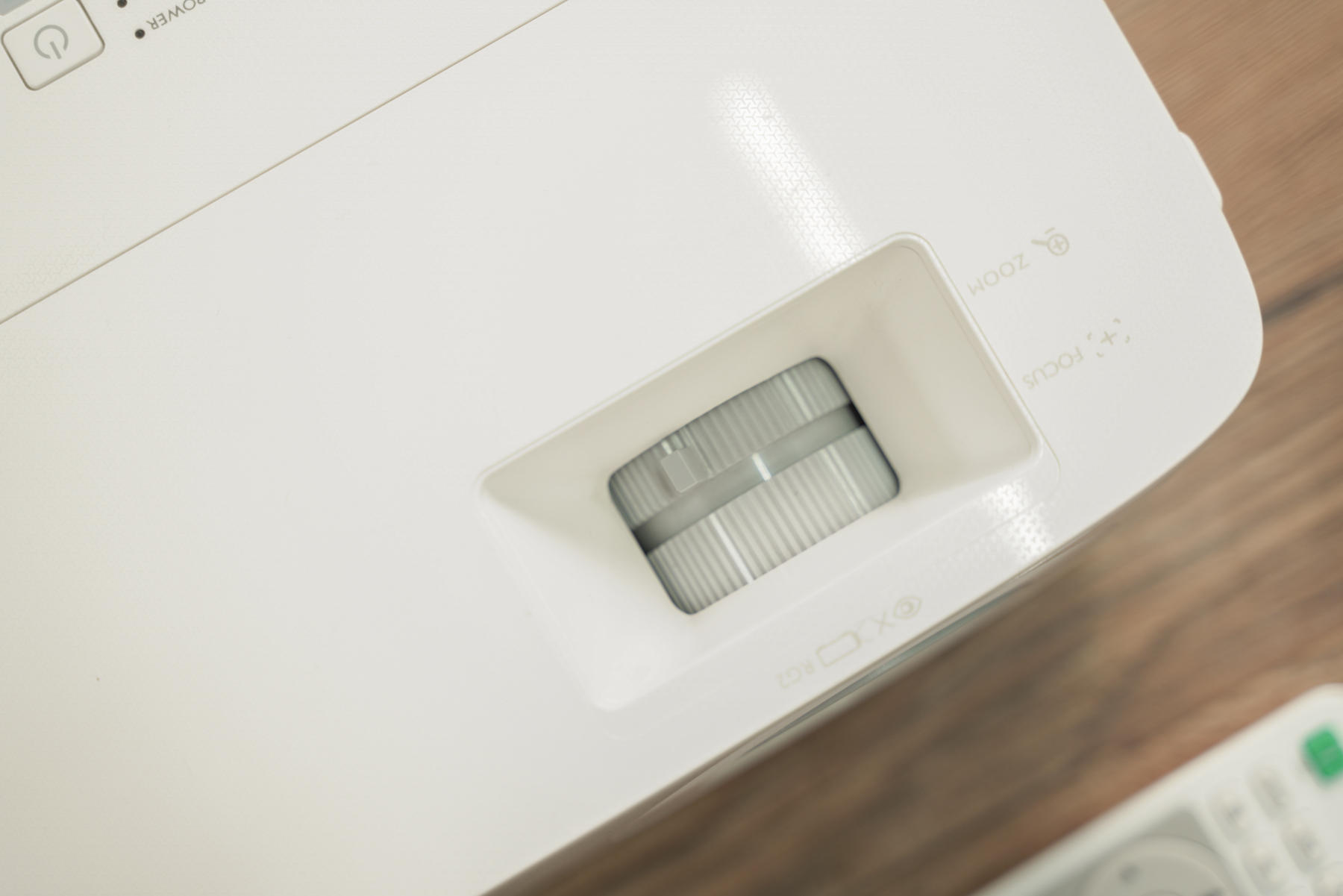 明基i707和明基e580投影仪对比,e580t智能投影机