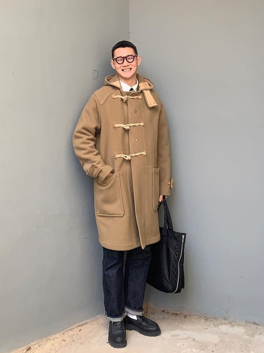 男士穿衣打扮小妙招,男士穿衣怎样显年轻