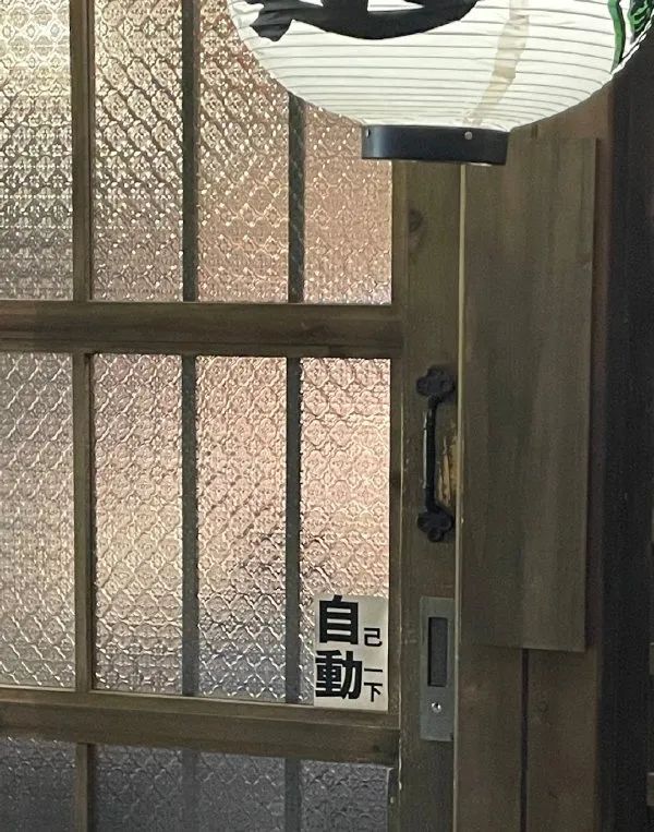 图集|建议乘地铁时不要带油多的肉包