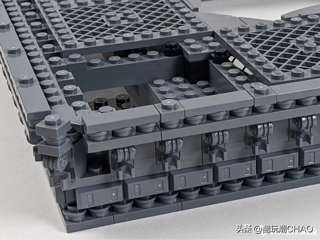 乐高10307埃菲尔铁塔官方宣传视频,乐高埃菲尔铁塔10307还原度如何