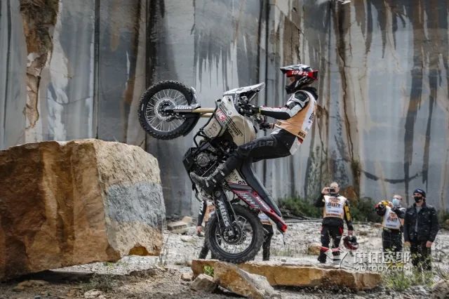 雅马哈tsr700和v6a的区别,雅马哈tnr700引进国内吗