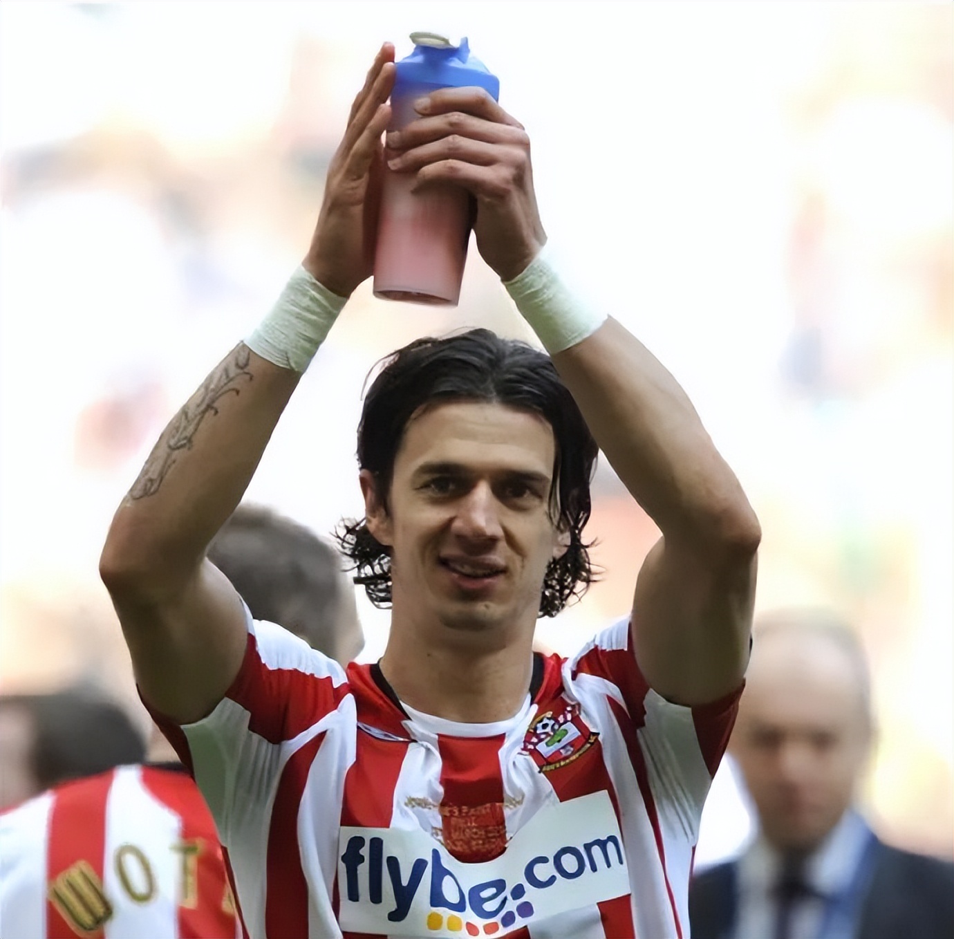 一方后防大将丰特,丰特入选卡塔尔世界杯了吗