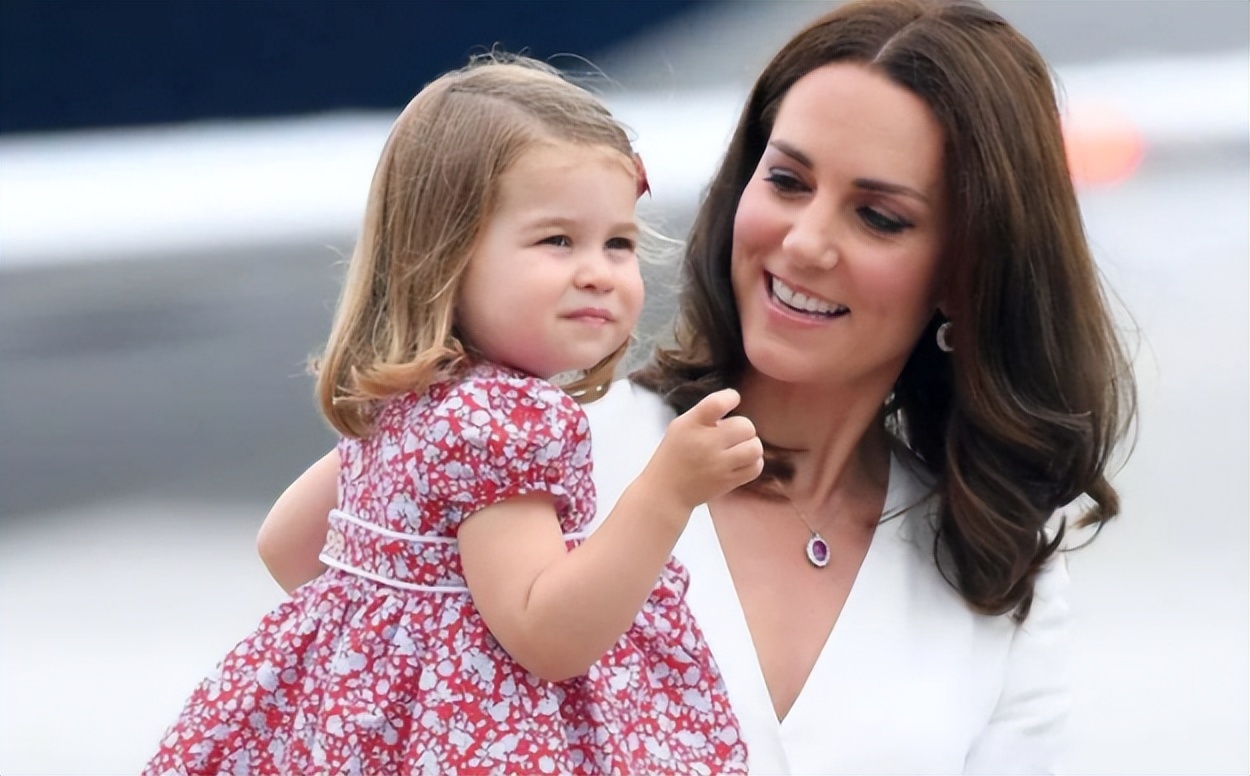 太会投胎了！全球超有钱的4个小孩，3位来自王室，1位来自中国