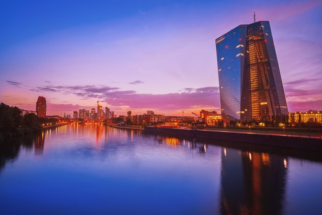 中美德日gdp对比,中美英法德gdp