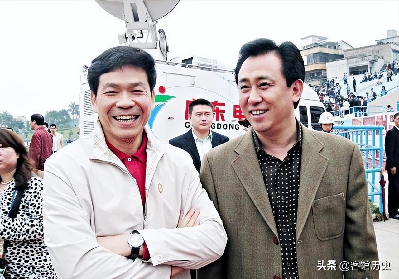 负债两万亿的许家印还能翻身吗,许家印又亏8000亿丝毫不慌