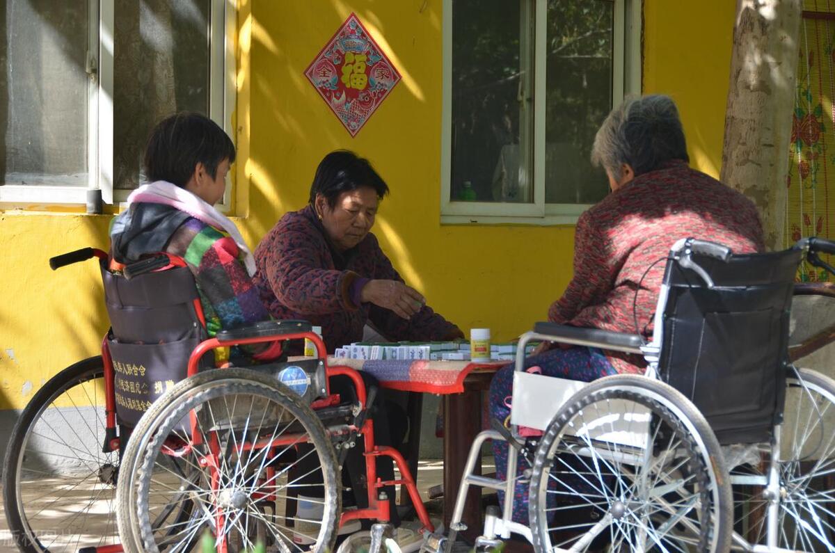 出国留学好不好呢,出国留学真的好吗英文