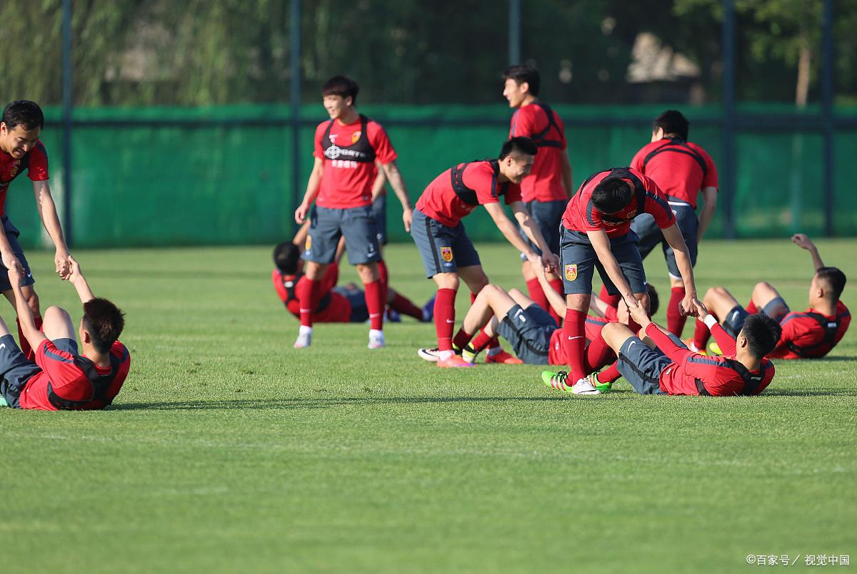 中国足球发展缓慢的原因,深度解析中国足球弱的根本原因