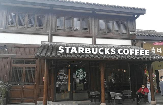 星巴克不再对外开放厕所,为什么说星巴克是公共厕所