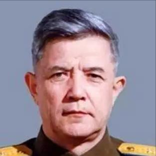 欲购新式战机，苏联用比拼喝酒刁难中方，林虎将军：把苏联人喝翻