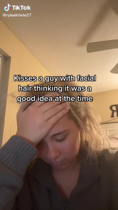 澳洲妹子和男友接吻,澳大利亚女子与男友接吻