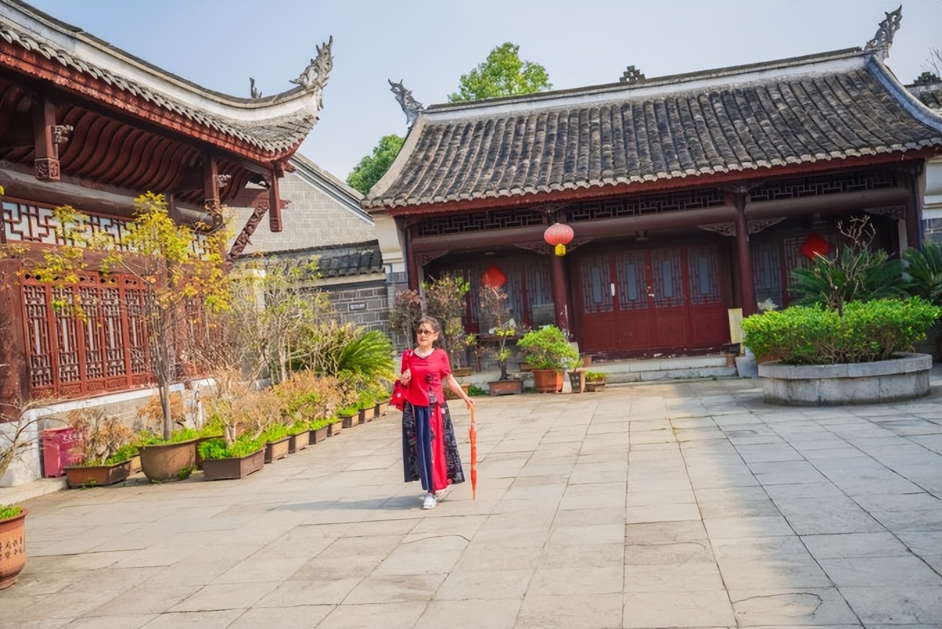 贵州青岩古镇旅游线路攻略,贵州省青岩古镇旅游攻略